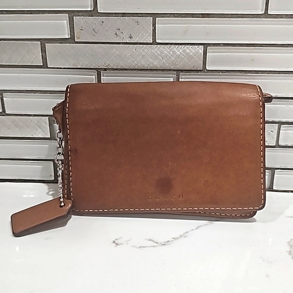 Coach Handbags - Vintage small Coach Wallet